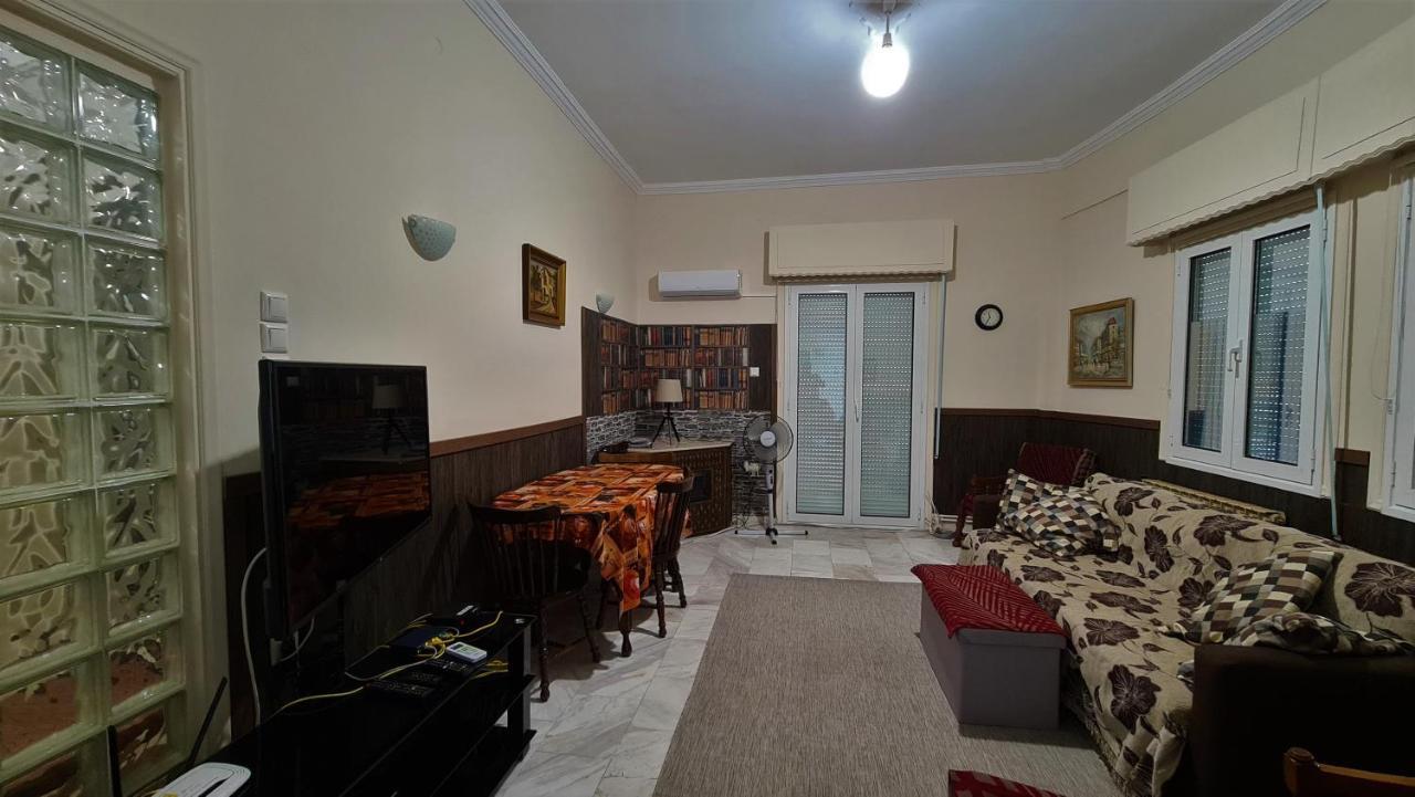 Zefyros Super Cool Apartments Next To Alimos Riviera أثينا المظهر الخارجي الصورة