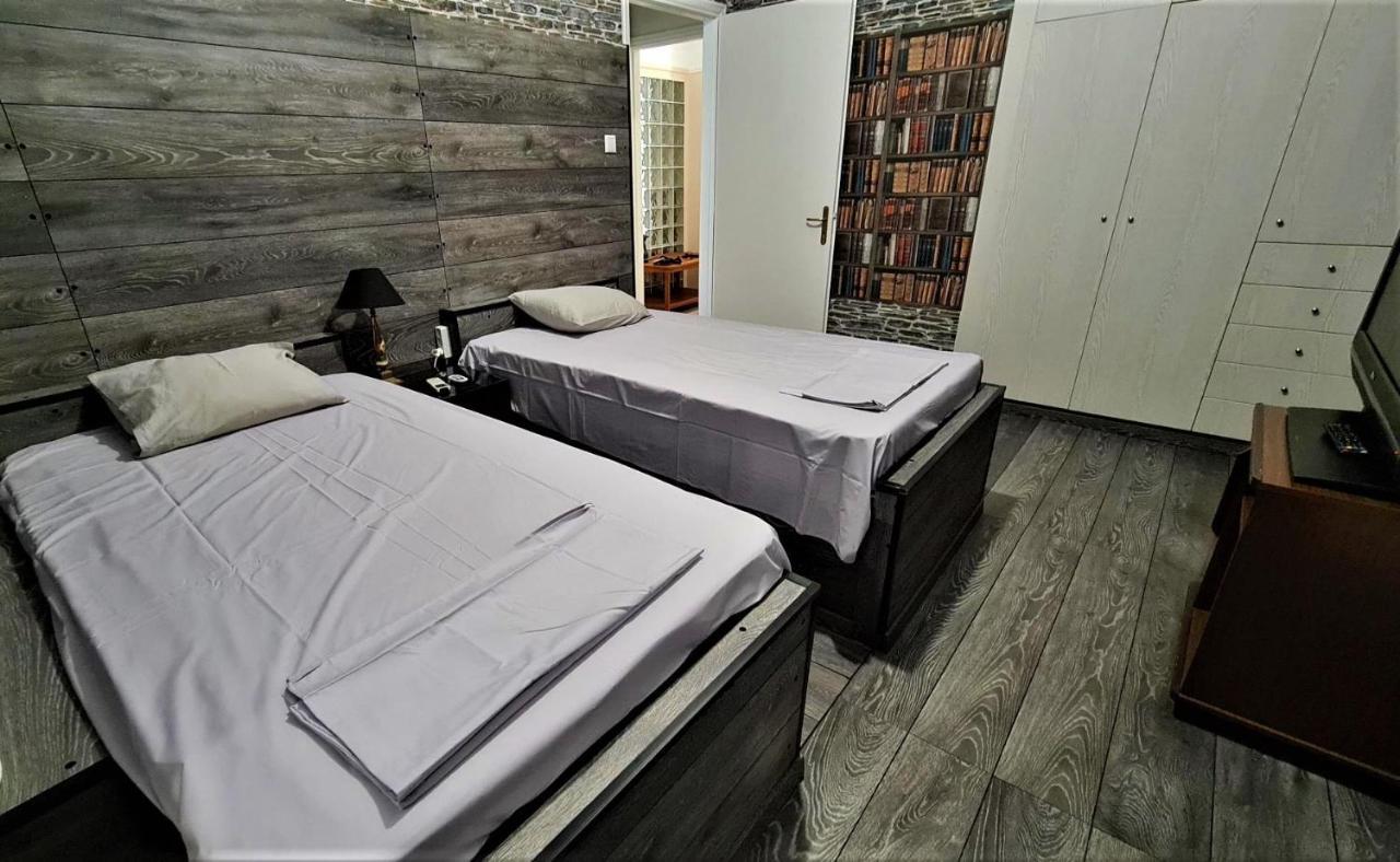 Zefyros Super Cool Apartments Next To Alimos Riviera أثينا المظهر الخارجي الصورة