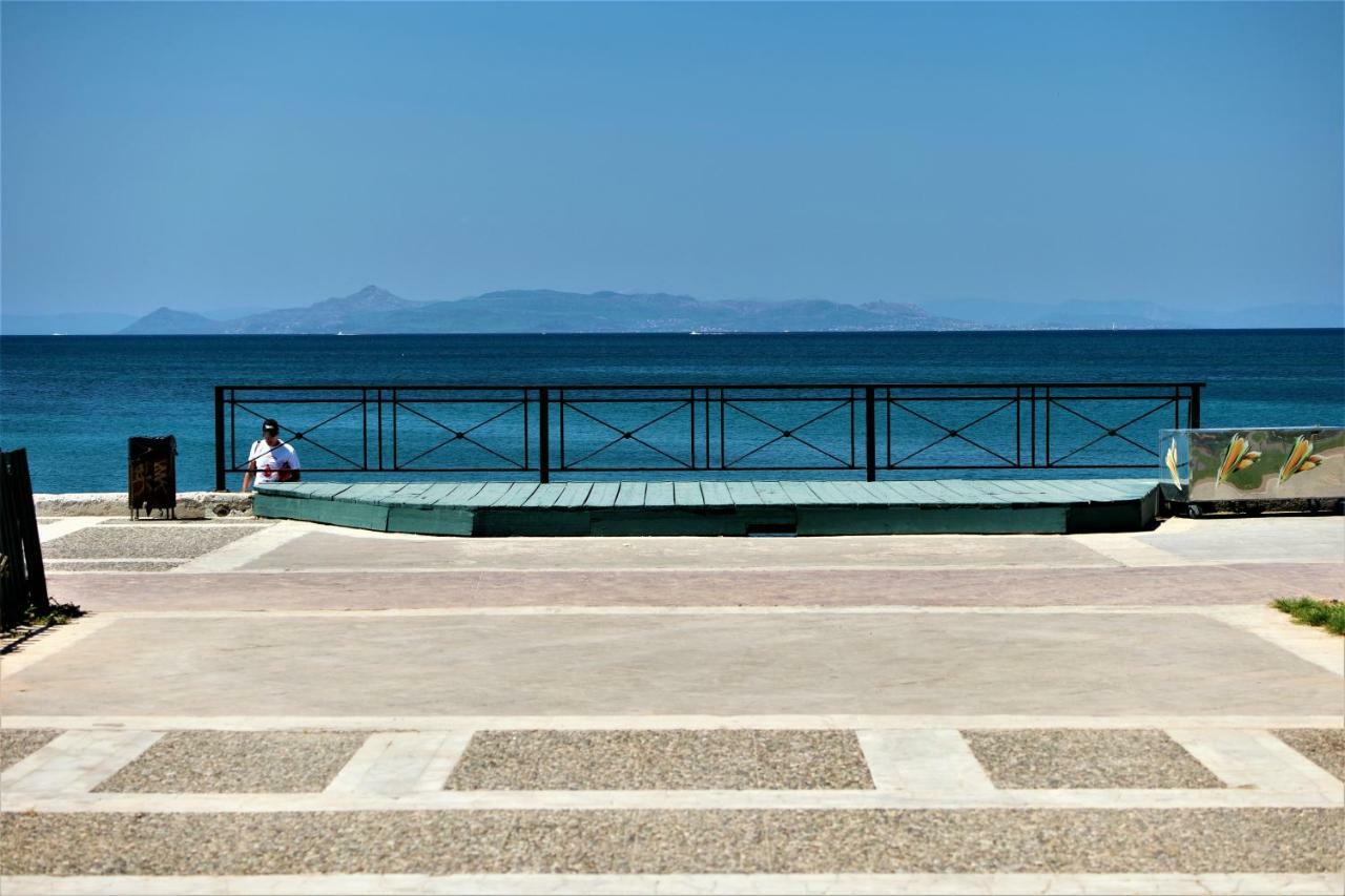 Zefyros Super Cool Apartments Next To Alimos Riviera أثينا المظهر الخارجي الصورة
