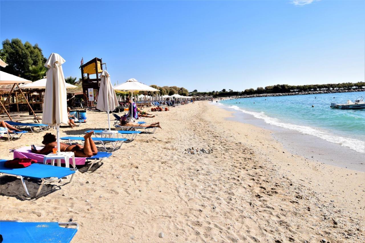 Zefyros Super Cool Apartments Next To Alimos Riviera أثينا المظهر الخارجي الصورة